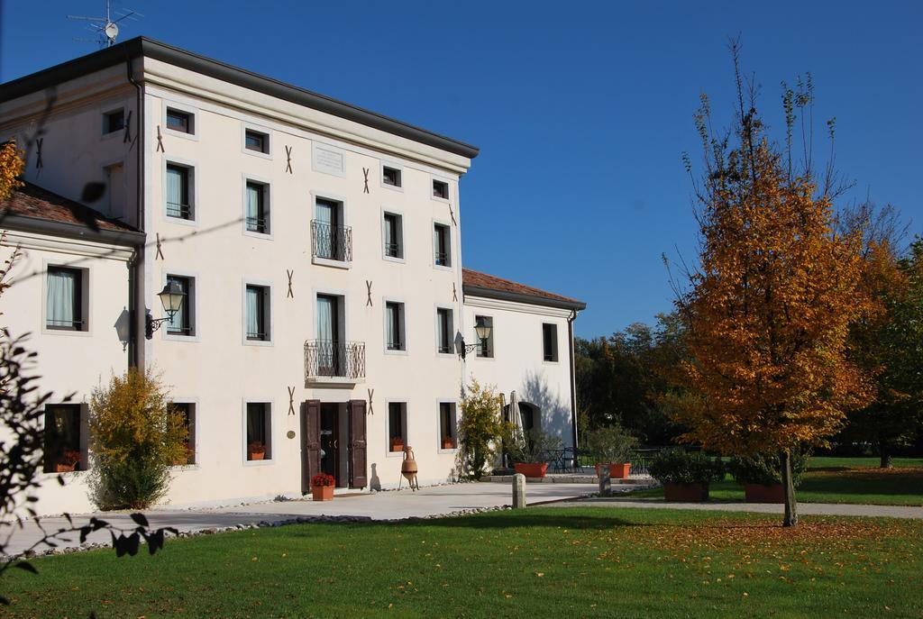 Hotel Villa Dei Carpini Oderzo Εξωτερικό φωτογραφία