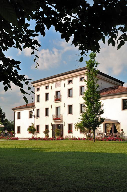 Hotel Villa Dei Carpini Oderzo Εξωτερικό φωτογραφία