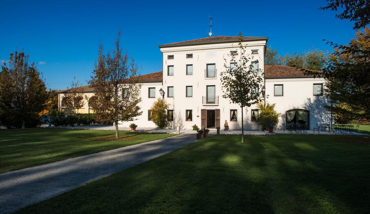 Hotel Villa Dei Carpini Oderzo Εξωτερικό φωτογραφία