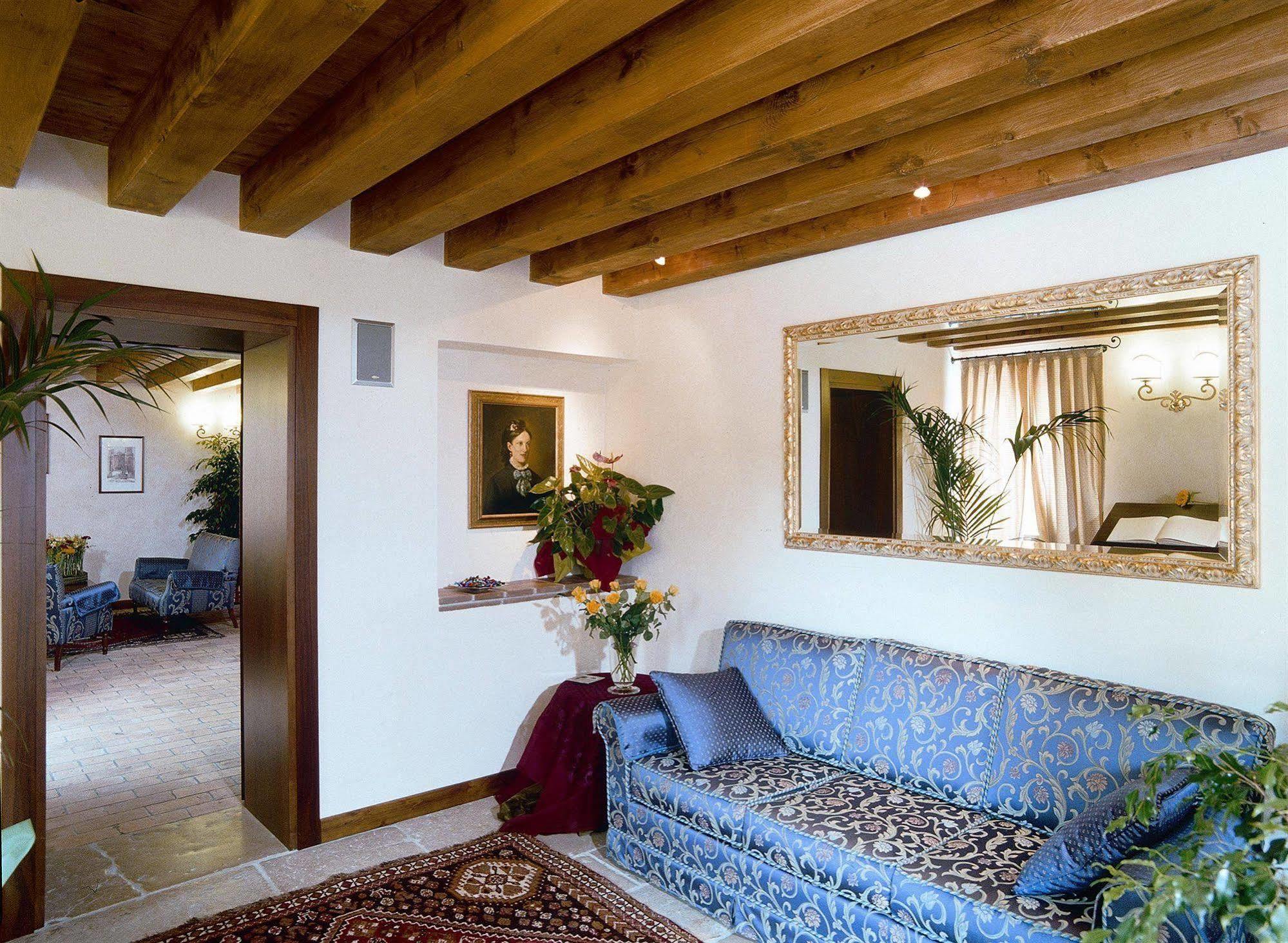 Hotel Villa Dei Carpini Oderzo Εξωτερικό φωτογραφία