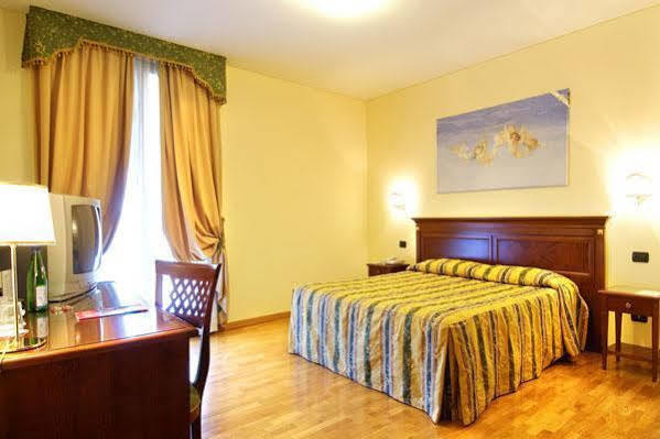 Hotel Villa Dei Carpini Oderzo Εξωτερικό φωτογραφία